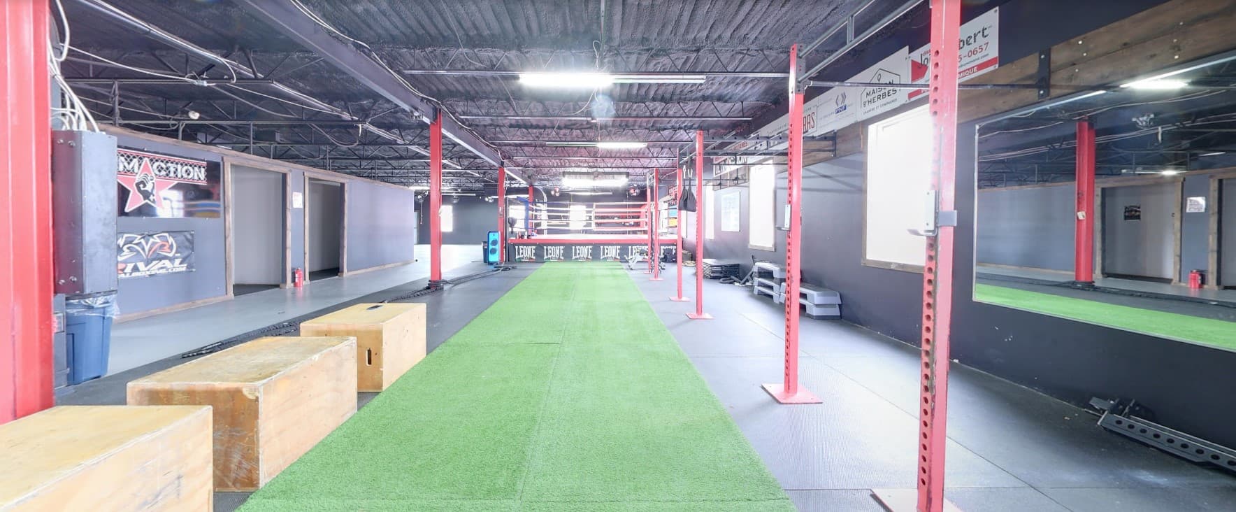 Exterior or interior of Boxing Drummondville