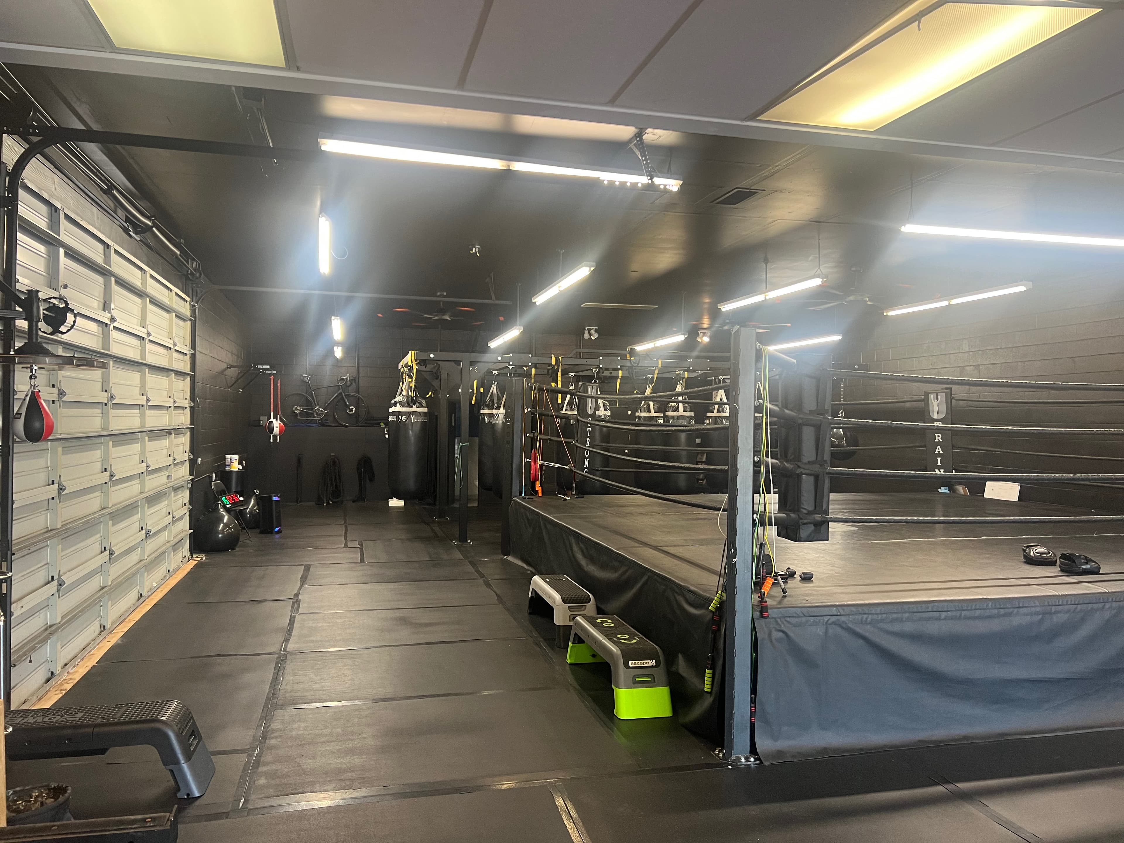 Exterior or interior of Los Gatos Boxing