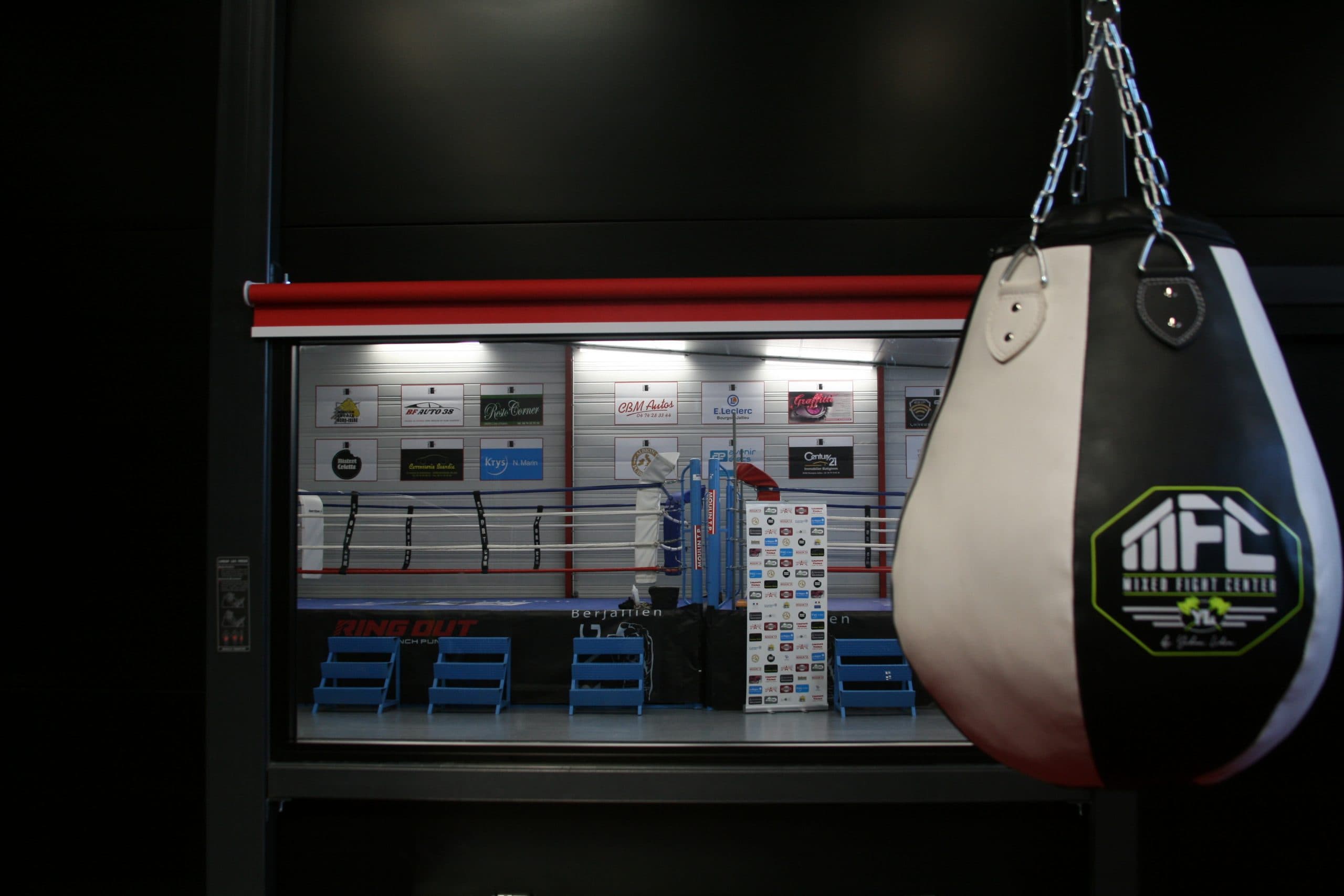 Exterior or interior of Ring Berjallien