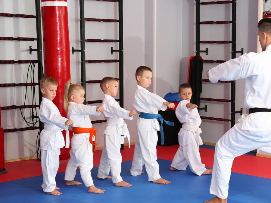 Exterior or interior of SSW HUSARZ Kicboxing